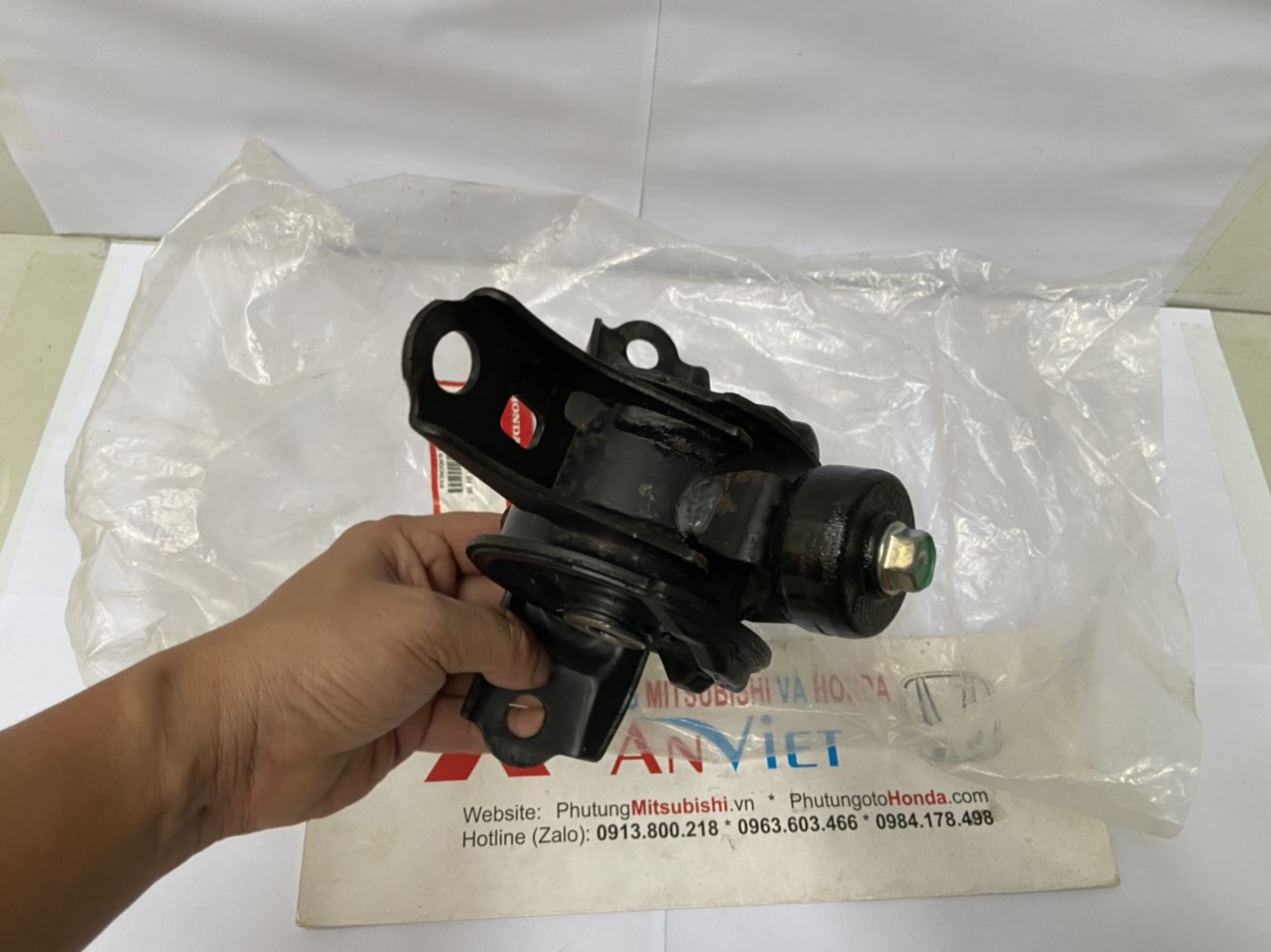 Chân hộp số xe Honda Brio